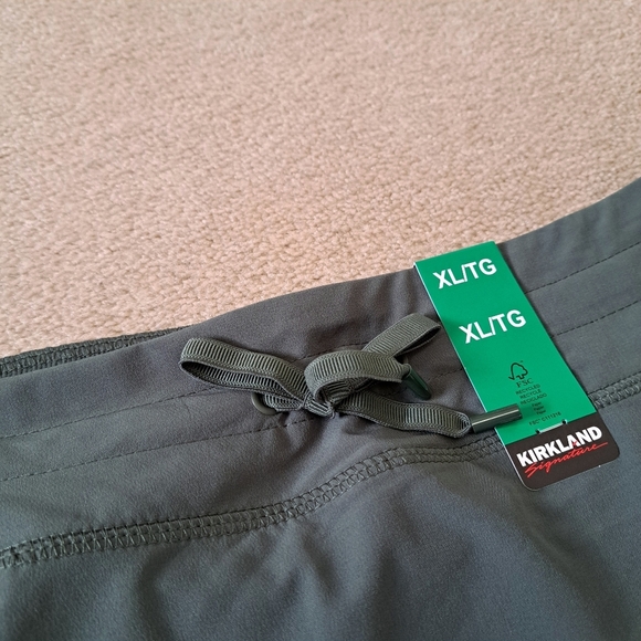 Kirkland Signature Active Skort Green Ladies Size XL Activewear Stretch NWT - Picture 9 of 11